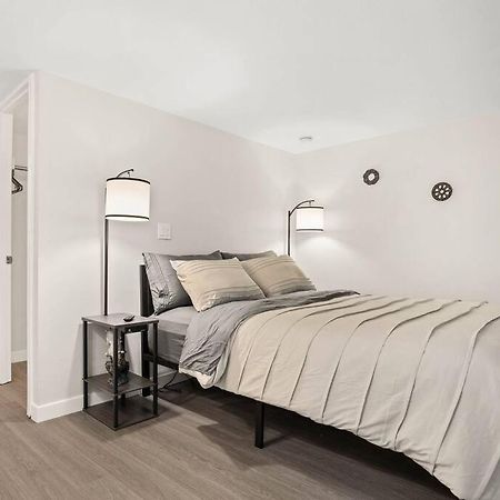 Ferienwohnung Elegant Richmond Gem Nestled Up To Hawthorne Blvd. Portland Exterior foto