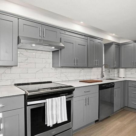 Ferienwohnung Elegant Richmond Gem Nestled Up To Hawthorne Blvd. Portland Exterior foto